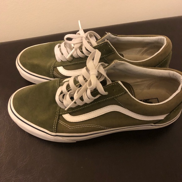 Vans! - Picture 5 of 5